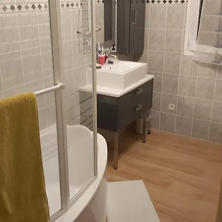 度假居 Agreable Maison Spacieuse A 拉特里姆莱德