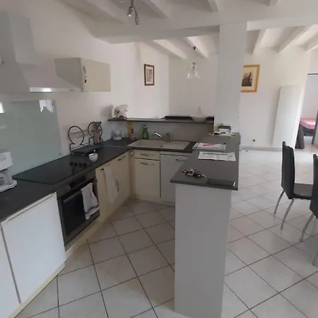 Agreable Maison Spacieuse A *